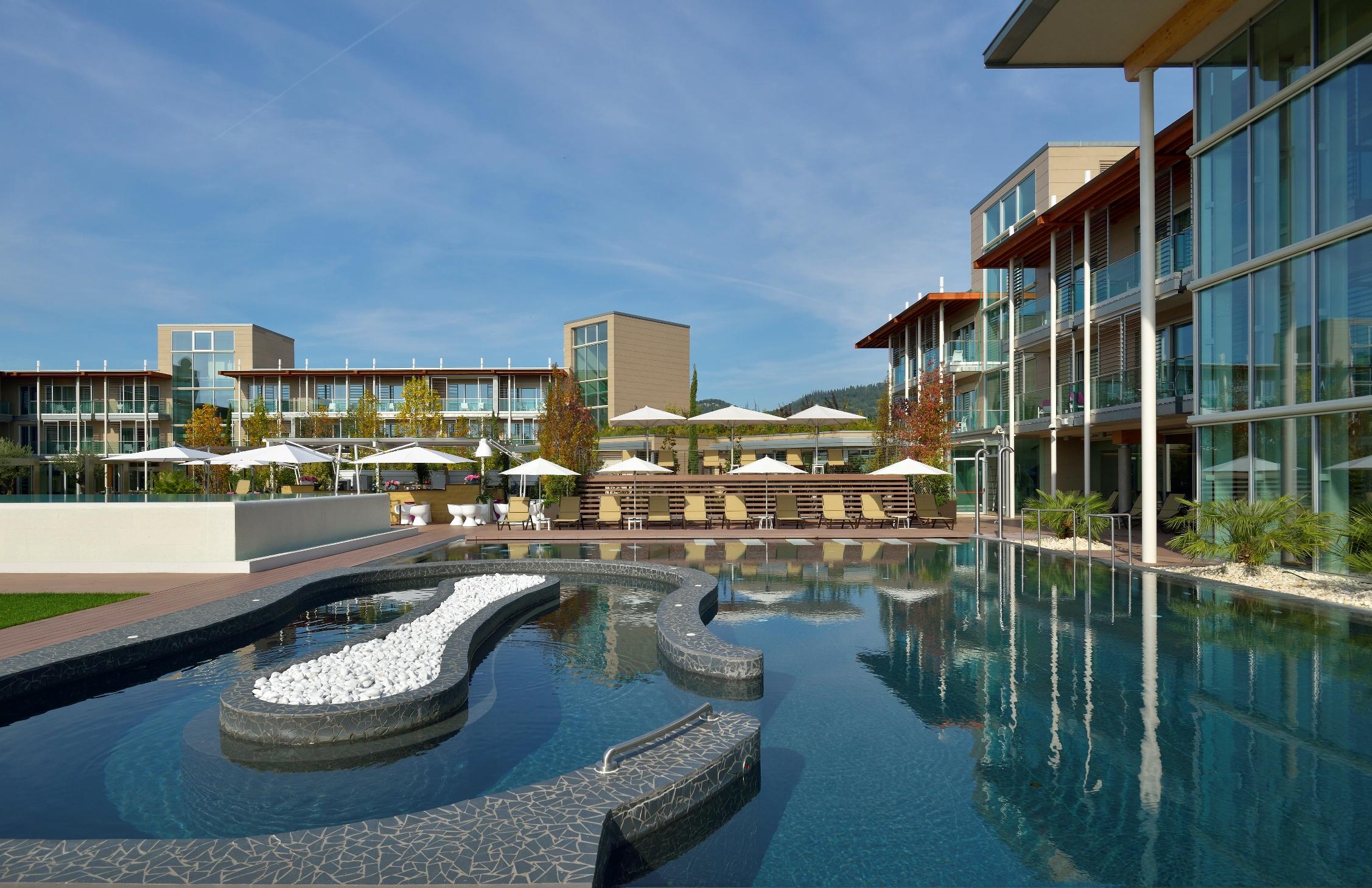 Aqualux Hotel Spa Suite & Terme บาร์โดลิโน ภายนอก รูปภาพ